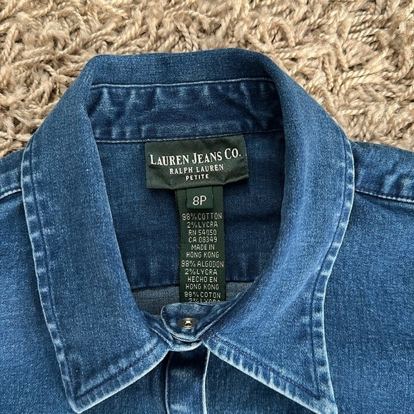 Women’s Vintage Ralph Lauren Collared Jean Snap Front Top Size 8 Petite - Picture 3 of 6